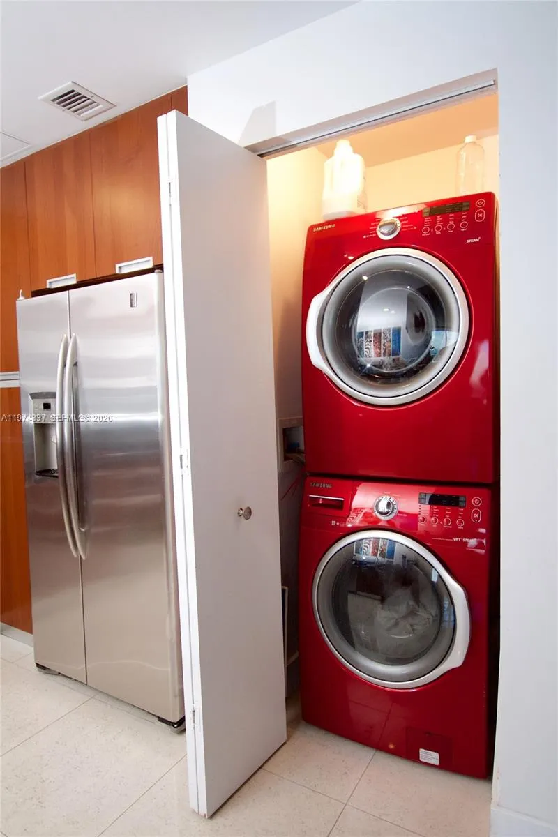 7901 Hispanola Ave 1201, North Bay Village, Florid, North Bay Village, Florida 33141, 3 Bedrooms Bedrooms, ,2 BathroomsBathrooms,Residential Lease,For Rent,7901 Hispanola Ave 1201, North Bay Village, Florid,A11974337