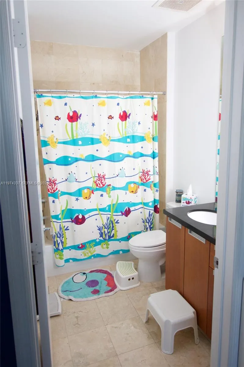 7901 Hispanola Ave 1201, North Bay Village, Florid, North Bay Village, Florida 33141, 3 Bedrooms Bedrooms, ,2 BathroomsBathrooms,Residential Lease,For Rent,7901 Hispanola Ave 1201, North Bay Village, Florid,A11974337