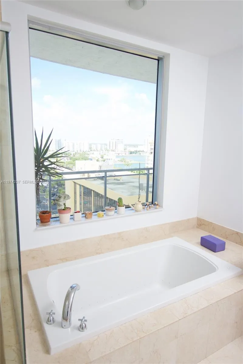 7901 Hispanola Ave 1201, North Bay Village, Florid, North Bay Village, Florida 33141, 3 Bedrooms Bedrooms, ,2 BathroomsBathrooms,Residential Lease,For Rent,7901 Hispanola Ave 1201, North Bay Village, Florid,A11974337