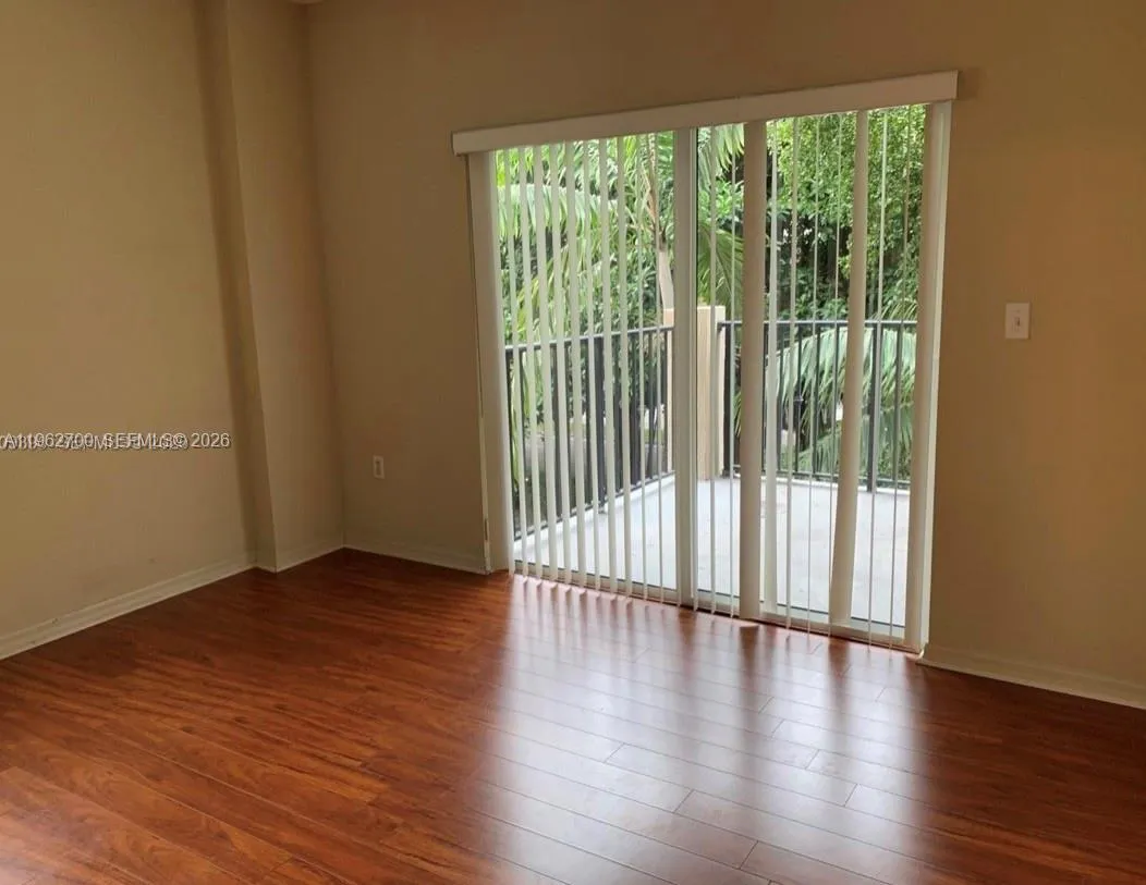 3410 Coral Way 303, Miami, Florida 33145, Miami, Florida 33145, 1 Bedroom Bedrooms, ,1 BathroomBathrooms,Residential Lease,For Rent,3410 Coral Way 303, Miami, Florida 33145,A11962700