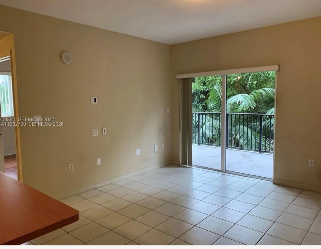 3410 Coral Way 303, Miami, Florida 33145, Miami, Florida 33145, 1 Bedroom Bedrooms, ,1 BathroomBathrooms,Residential Lease,For Rent,3410 Coral Way 303, Miami, Florida 33145,A11962700