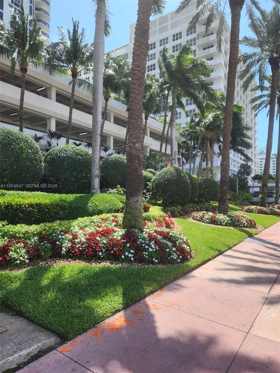4779 Collins Ave 3504, Miami Beach, Florida 33140, Miami Beach, Florida 33140, 2 Bedrooms Bedrooms, ,2 BathroomsBathrooms,Residential Lease,For Rent,4779 Collins Ave 3504, Miami Beach, Florida 33140,A11974547