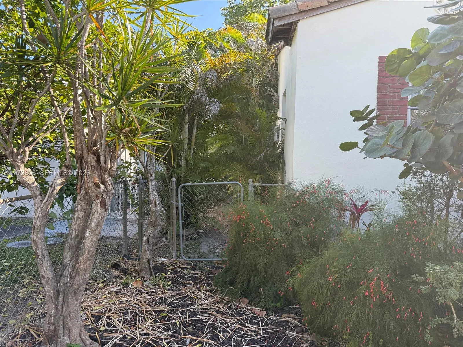2750 Sw 26th St, Miami, Florida 33133, Miami, Florida 33133, 3 Bedrooms Bedrooms, ,2 BathroomsBathrooms,Residential,For Sale,2750 Sw 26th St, Miami, Florida 33133,A11973806