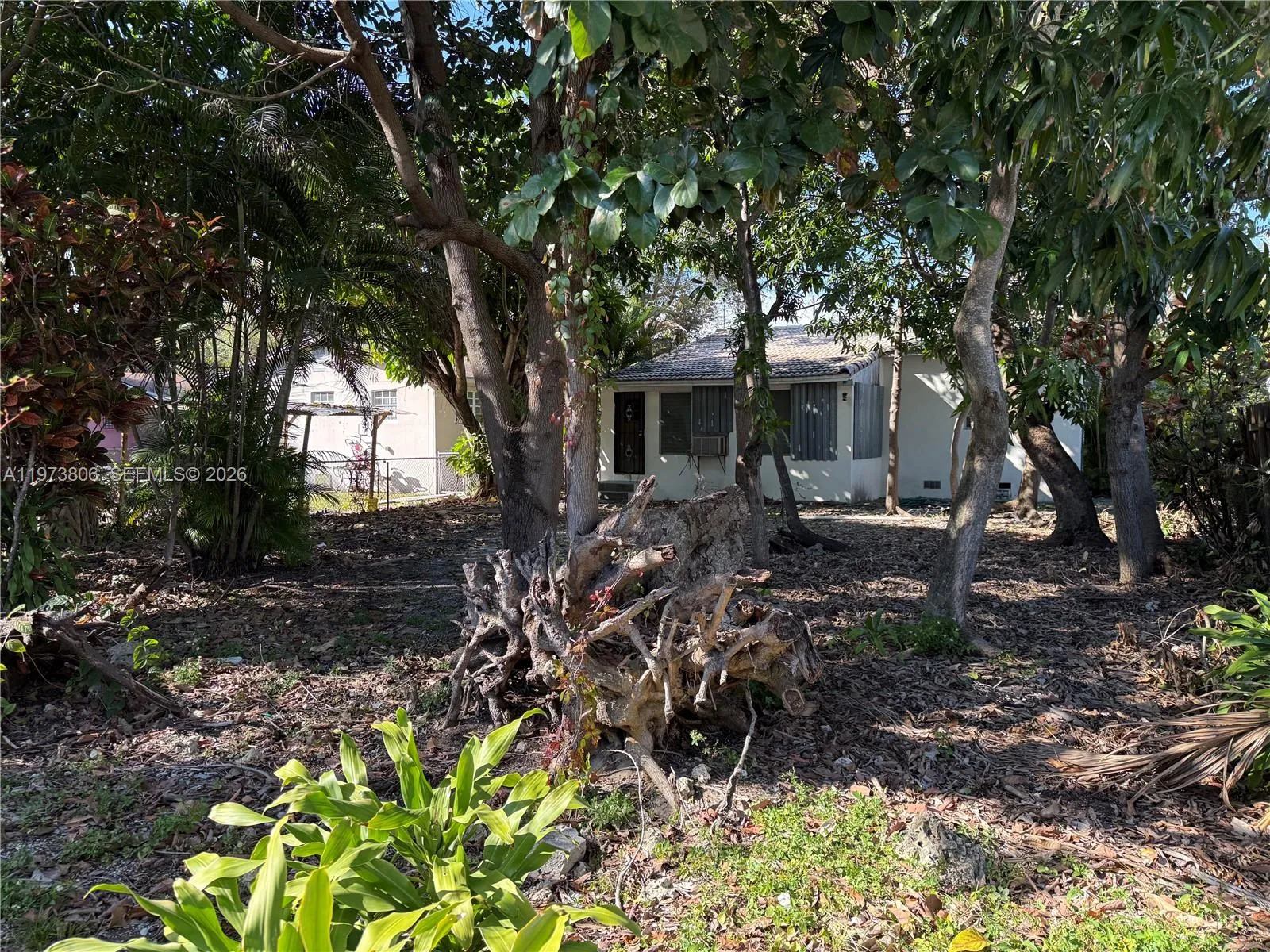 2750 Sw 26th St, Miami, Florida 33133, Miami, Florida 33133, 3 Bedrooms Bedrooms, ,2 BathroomsBathrooms,Residential,For Sale,2750 Sw 26th St, Miami, Florida 33133,A11973806