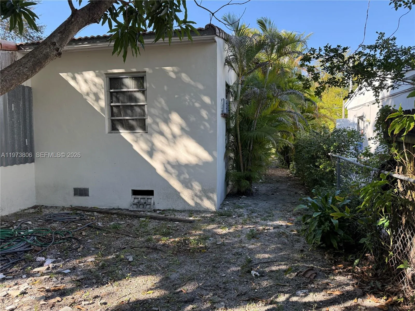 2750 Sw 26th St, Miami, Florida 33133, Miami, Florida 33133, 3 Bedrooms Bedrooms, ,2 BathroomsBathrooms,Residential,For Sale,2750 Sw 26th St, Miami, Florida 33133,A11973806