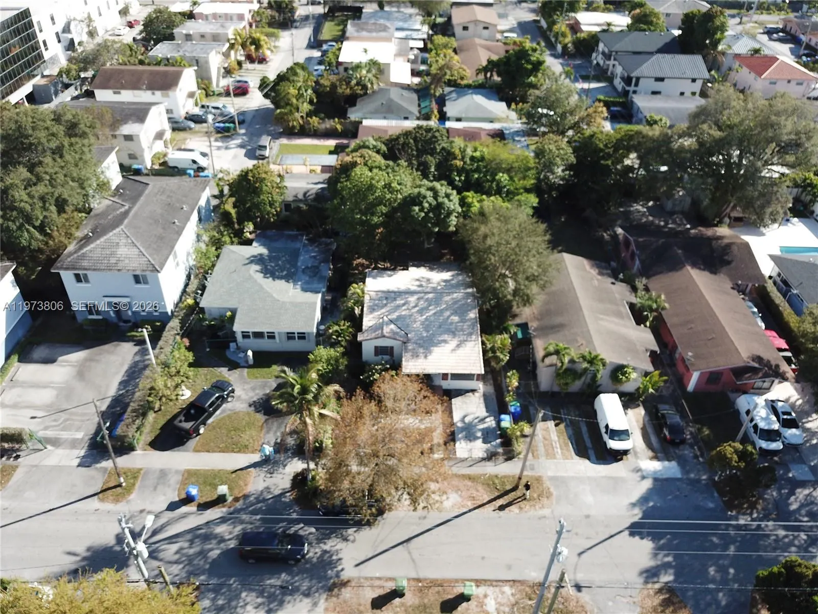 2750 Sw 26th St, Miami, Florida 33133, Miami, Florida 33133, 3 Bedrooms Bedrooms, ,2 BathroomsBathrooms,Residential,For Sale,2750 Sw 26th St, Miami, Florida 33133,A11973806