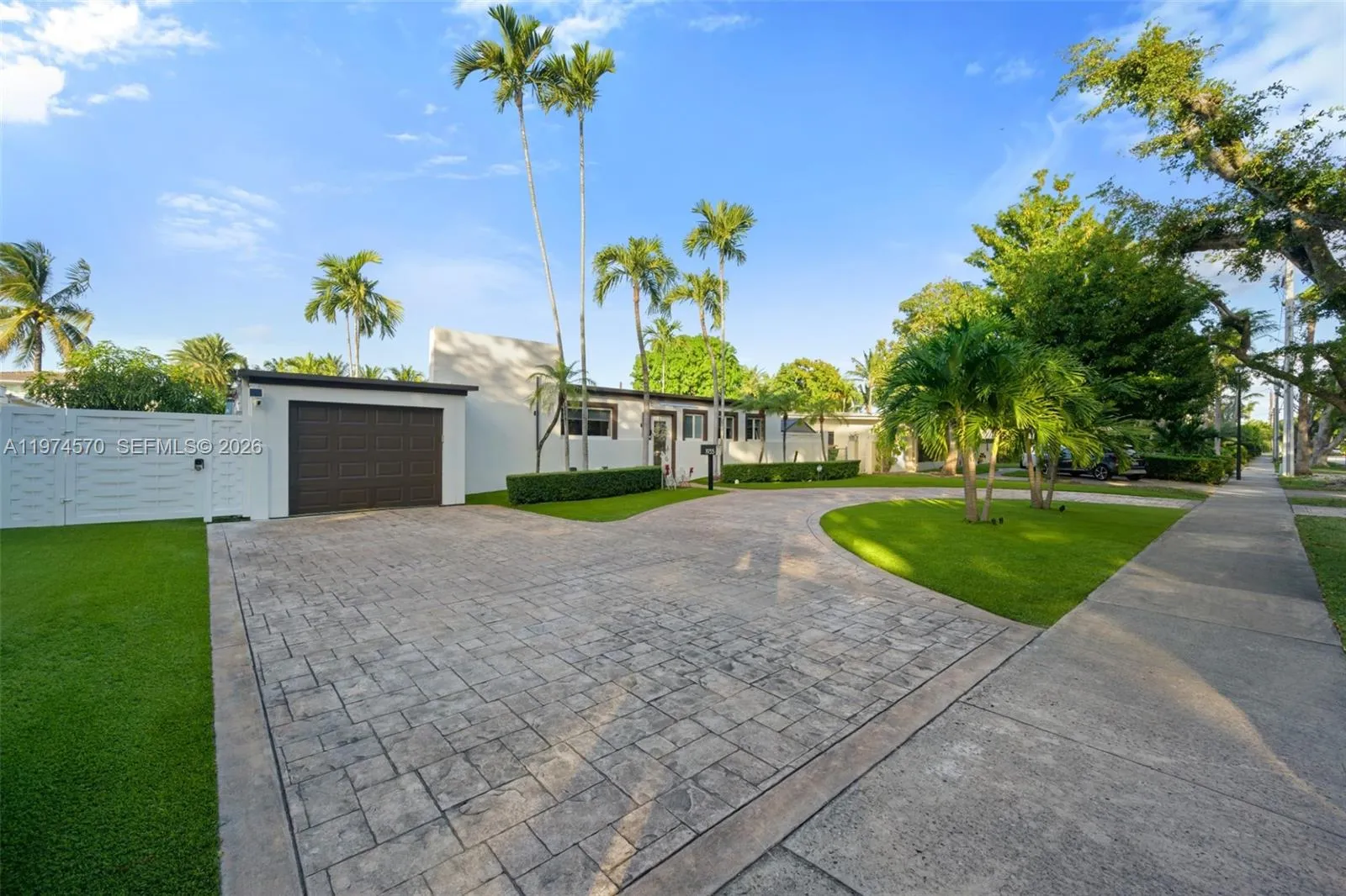 1935 Keystone Blvd 1935, North Miami, Florida 3318, North Miami, Florida 33181, 3 Bedrooms Bedrooms, ,2 BathroomsBathrooms,Residential Lease,For Rent,1935 Keystone Blvd 1935, North Miami, Florida 3318,A11974570