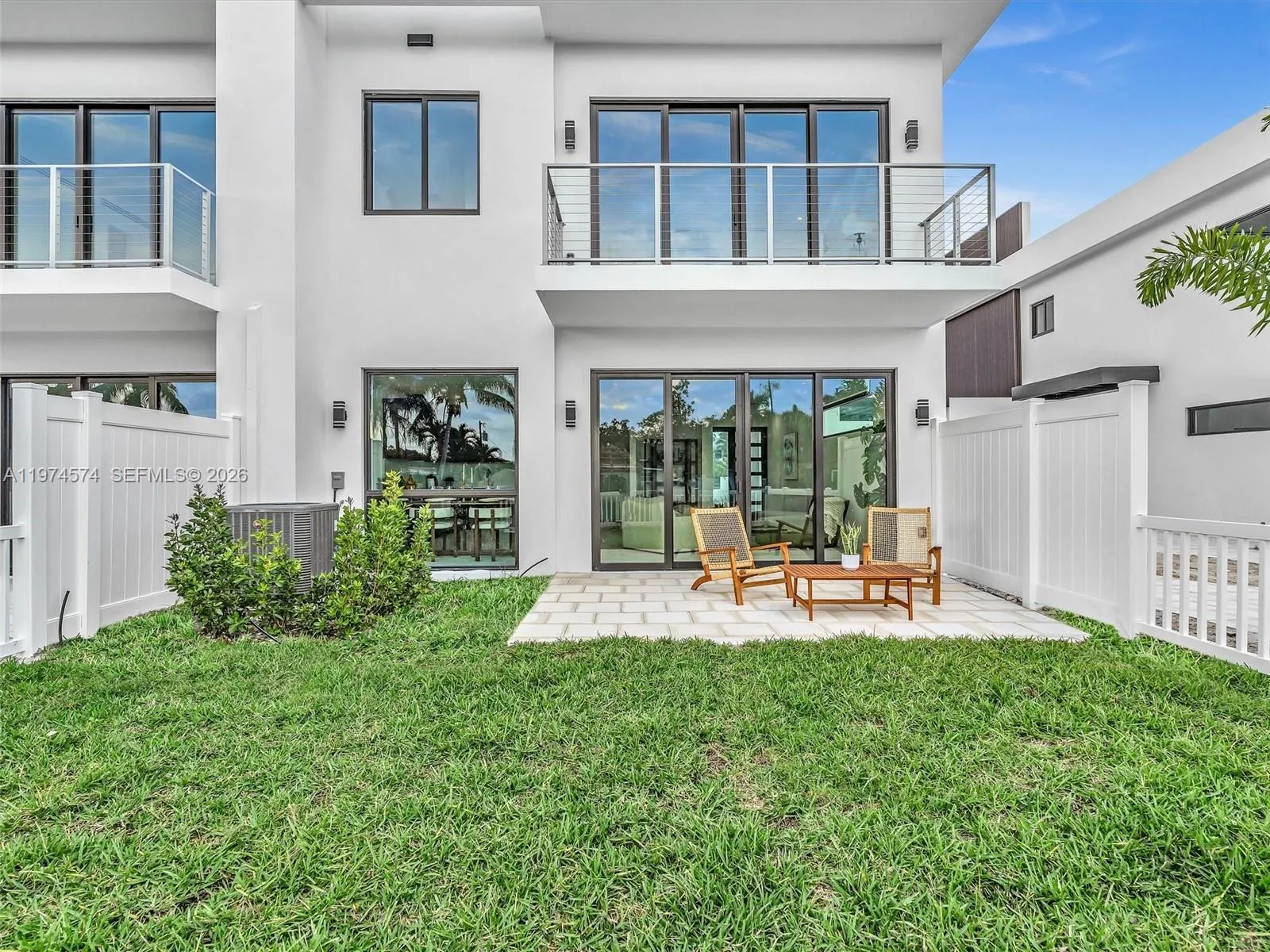 4638 Sw 32nd Ave D2, Dania Beach, Florida 33312, Dania Beach, Florida 33312, 3 Bedrooms Bedrooms, ,2 BathroomsBathrooms,Residential,For Sale,4638 Sw 32nd Ave D2, Dania Beach, Florida 33312,A11974574