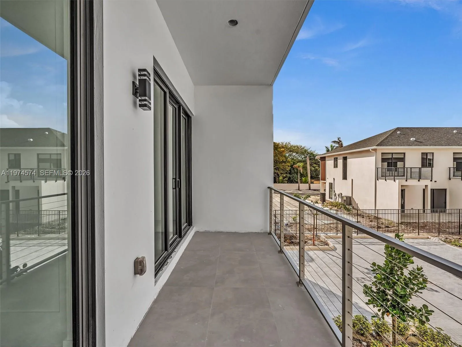 4638 Sw 32nd Ave D2, Dania Beach, Florida 33312, Dania Beach, Florida 33312, 3 Bedrooms Bedrooms, ,2 BathroomsBathrooms,Residential,For Sale,4638 Sw 32nd Ave D2, Dania Beach, Florida 33312,A11974574