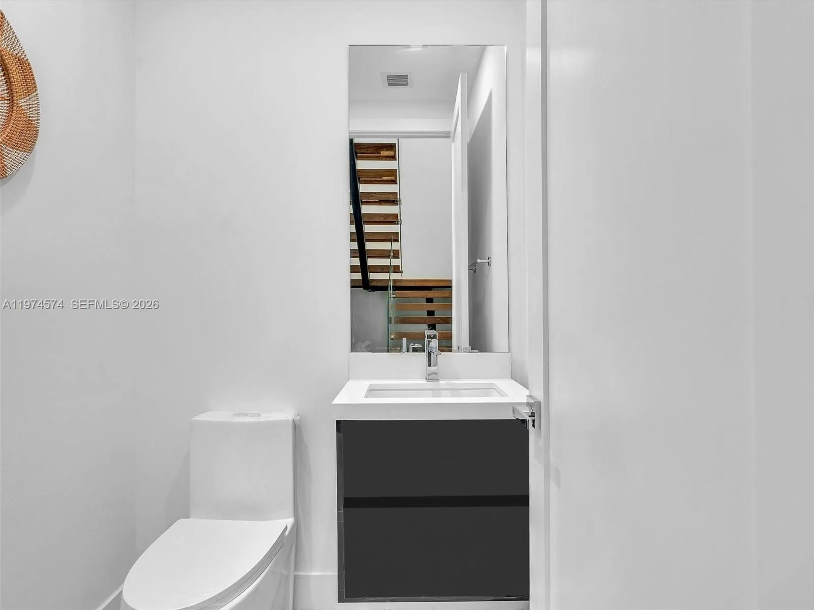 4638 Sw 32nd Ave D2, Dania Beach, Florida 33312, Dania Beach, Florida 33312, 3 Bedrooms Bedrooms, ,2 BathroomsBathrooms,Residential,For Sale,4638 Sw 32nd Ave D2, Dania Beach, Florida 33312,A11974574