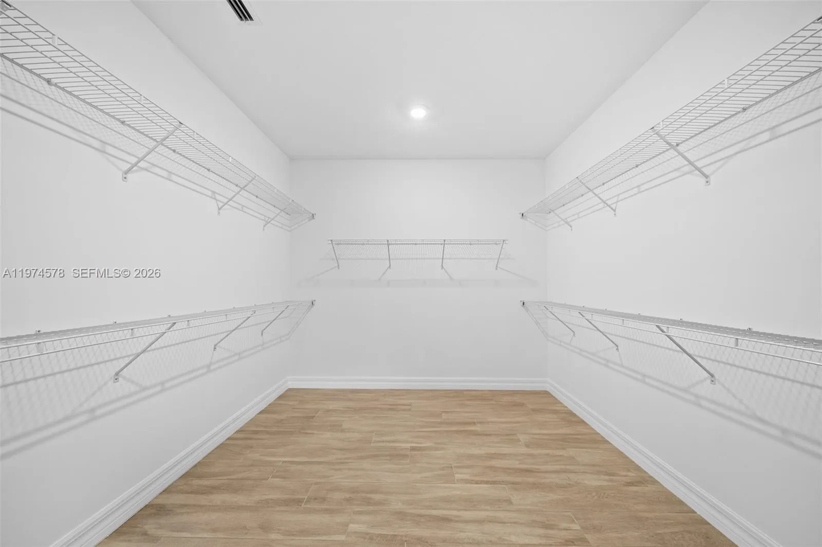 2715 Primrose Pl, Oakland Park, Florida 33309, Oakland Park, Florida 33309, 3 Bedrooms Bedrooms, ,4 BathroomsBathrooms,Residential,For Sale,2715 Primrose Pl, Oakland Park, Florida 33309,A11974578