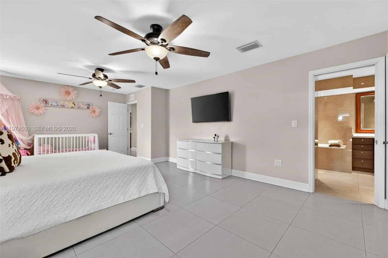 16405 Sw 228th St 1, Miami, Florida 33170, Miami, Florida 33170, 5 Bedrooms Bedrooms, ,4 BathroomsBathrooms,Residential Lease,For Rent,16405 Sw 228th St 1, Miami, Florida 33170,A11974502