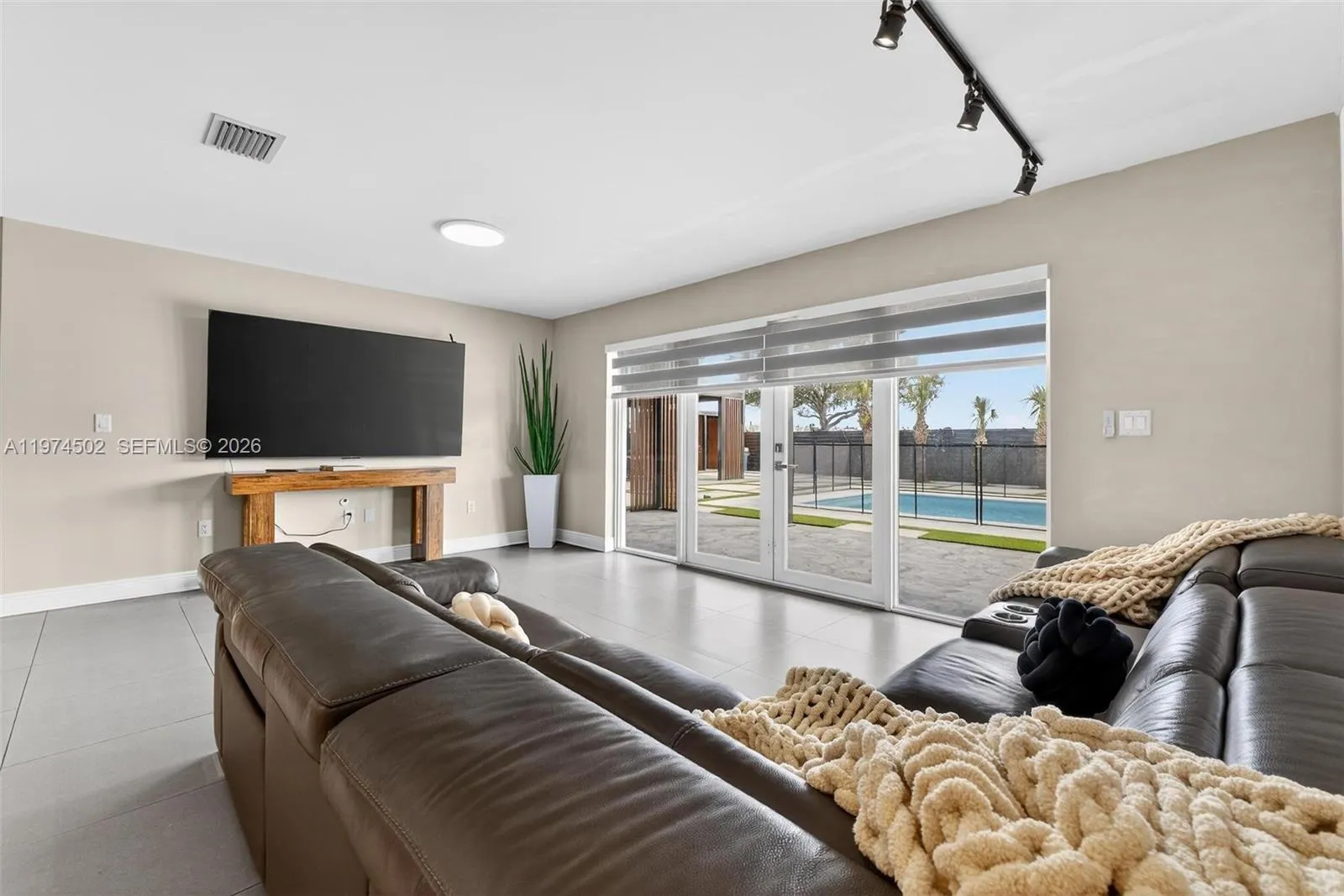 16405 Sw 228th St 1, Miami, Florida 33170, Miami, Florida 33170, 5 Bedrooms Bedrooms, ,4 BathroomsBathrooms,Residential Lease,For Rent,16405 Sw 228th St 1, Miami, Florida 33170,A11974502