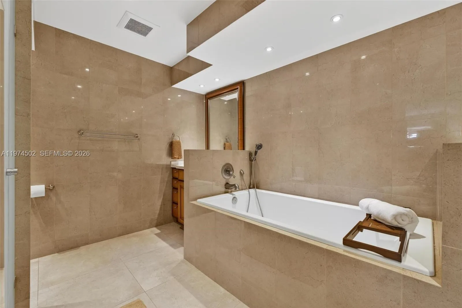 16405 Sw 228th St 1, Miami, Florida 33170, Miami, Florida 33170, 5 Bedrooms Bedrooms, ,4 BathroomsBathrooms,Residential Lease,For Rent,16405 Sw 228th St 1, Miami, Florida 33170,A11974502