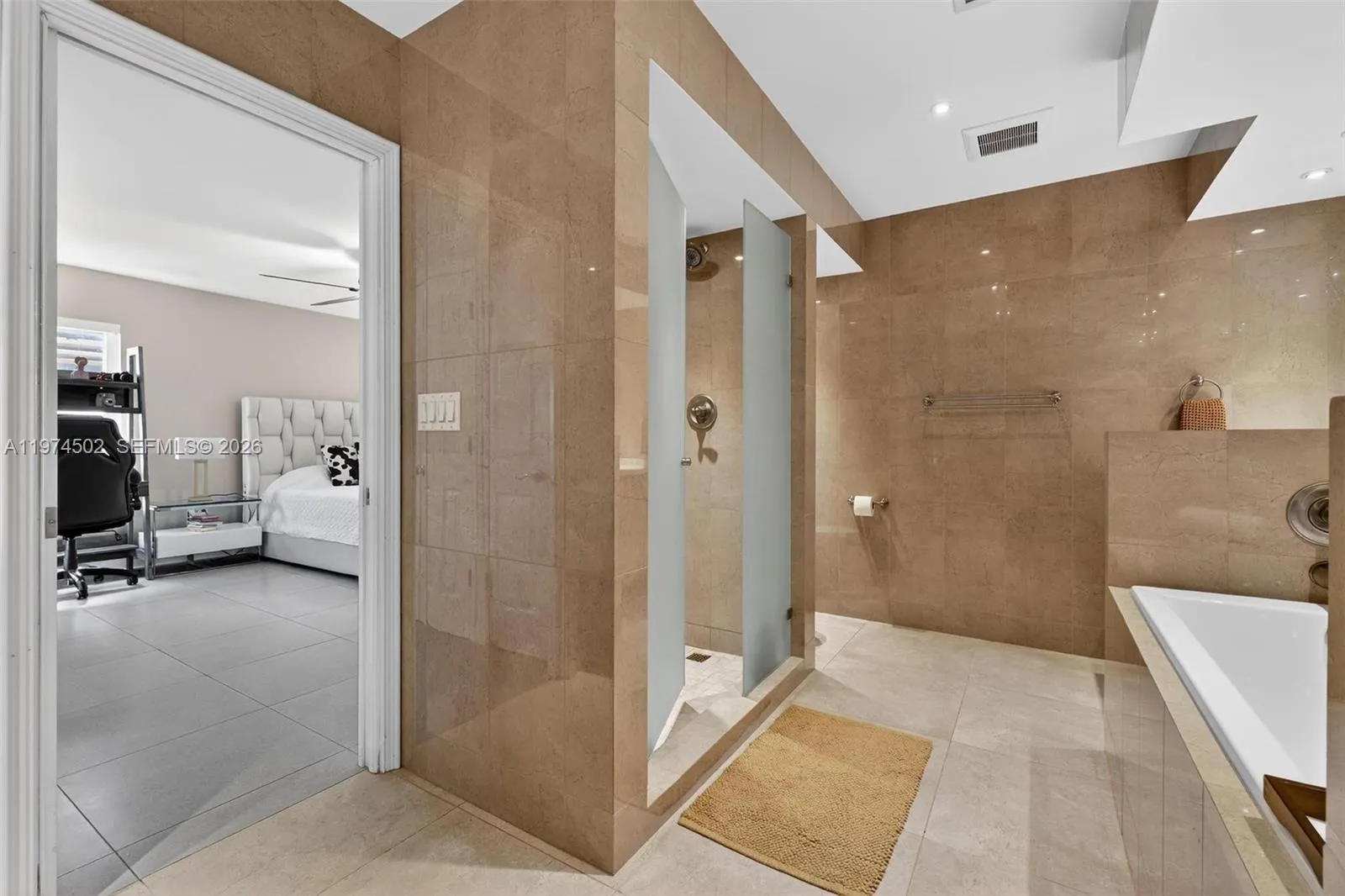 16405 Sw 228th St 1, Miami, Florida 33170, Miami, Florida 33170, 5 Bedrooms Bedrooms, ,4 BathroomsBathrooms,Residential Lease,For Rent,16405 Sw 228th St 1, Miami, Florida 33170,A11974502
