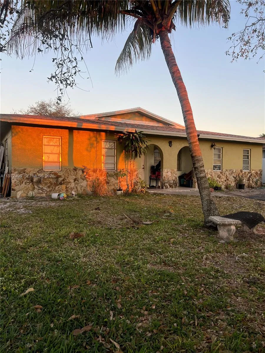 4610 Sw 43rd Ter, Dania Beach, Florida 33314, Dania Beach, Florida 33314, 3 Bedrooms Bedrooms, ,2 BathroomsBathrooms,Residential,For Sale,4610 Sw 43rd Ter, Dania Beach, Florida 33314,A11972495