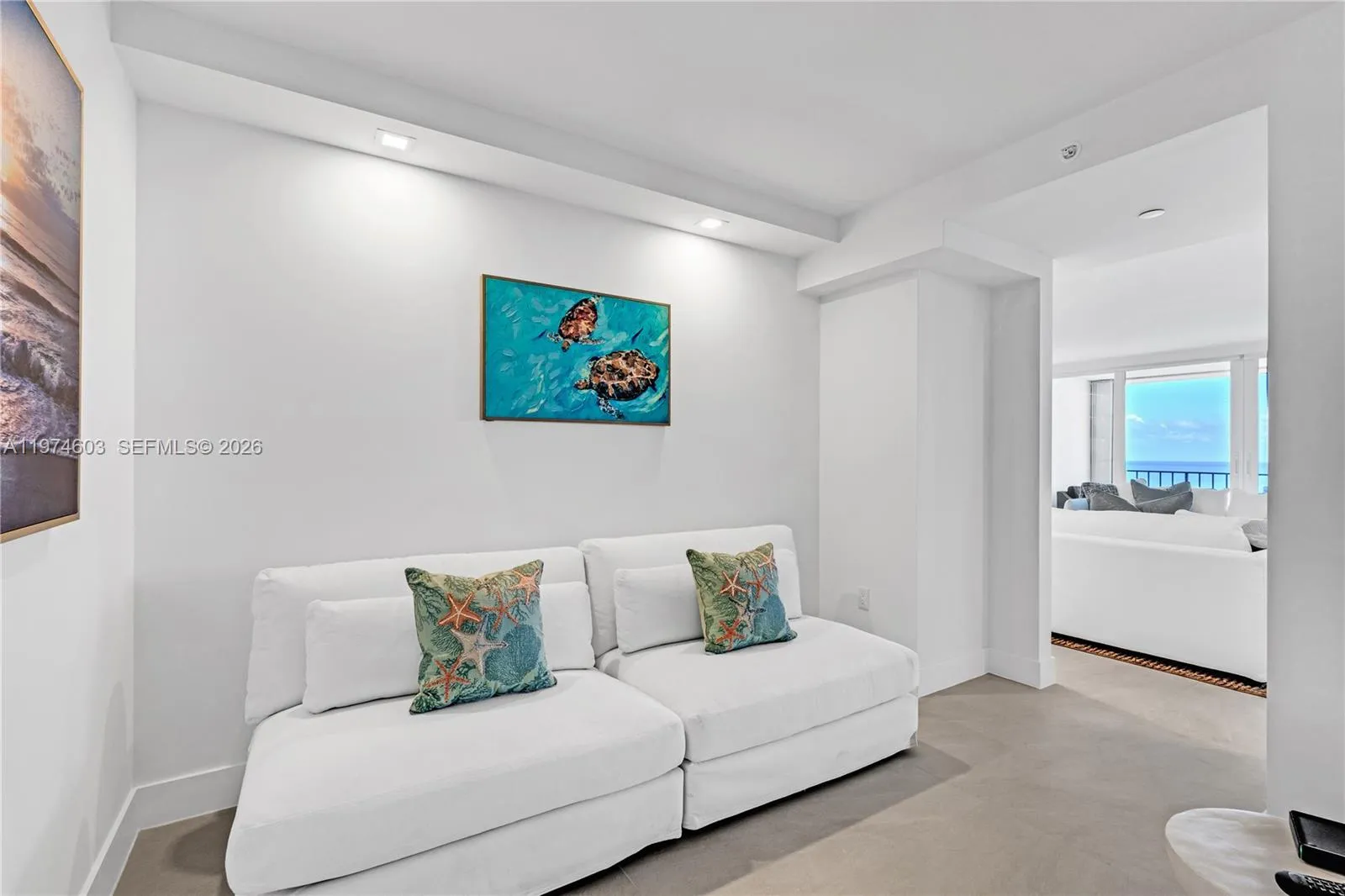 881 Ocean Dr 27d, Key Biscayne, Florida 33149, Key Biscayne, Florida 33149, 2 Bedrooms Bedrooms, ,2 BathroomsBathrooms,Residential Lease,For Rent,881 Ocean Dr 27d, Key Biscayne, Florida 33149,A11974603