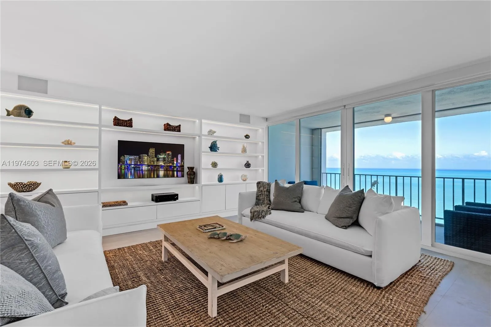 881 Ocean Dr 27d, Key Biscayne, Florida 33149, Key Biscayne, Florida 33149, 2 Bedrooms Bedrooms, ,2 BathroomsBathrooms,Residential Lease,For Rent,881 Ocean Dr 27d, Key Biscayne, Florida 33149,A11974603
