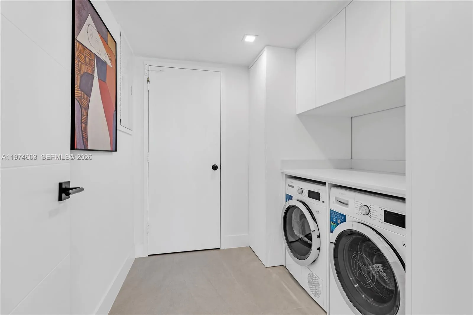 881 Ocean Dr 27d, Key Biscayne, Florida 33149, Key Biscayne, Florida 33149, 2 Bedrooms Bedrooms, ,2 BathroomsBathrooms,Residential Lease,For Rent,881 Ocean Dr 27d, Key Biscayne, Florida 33149,A11974603