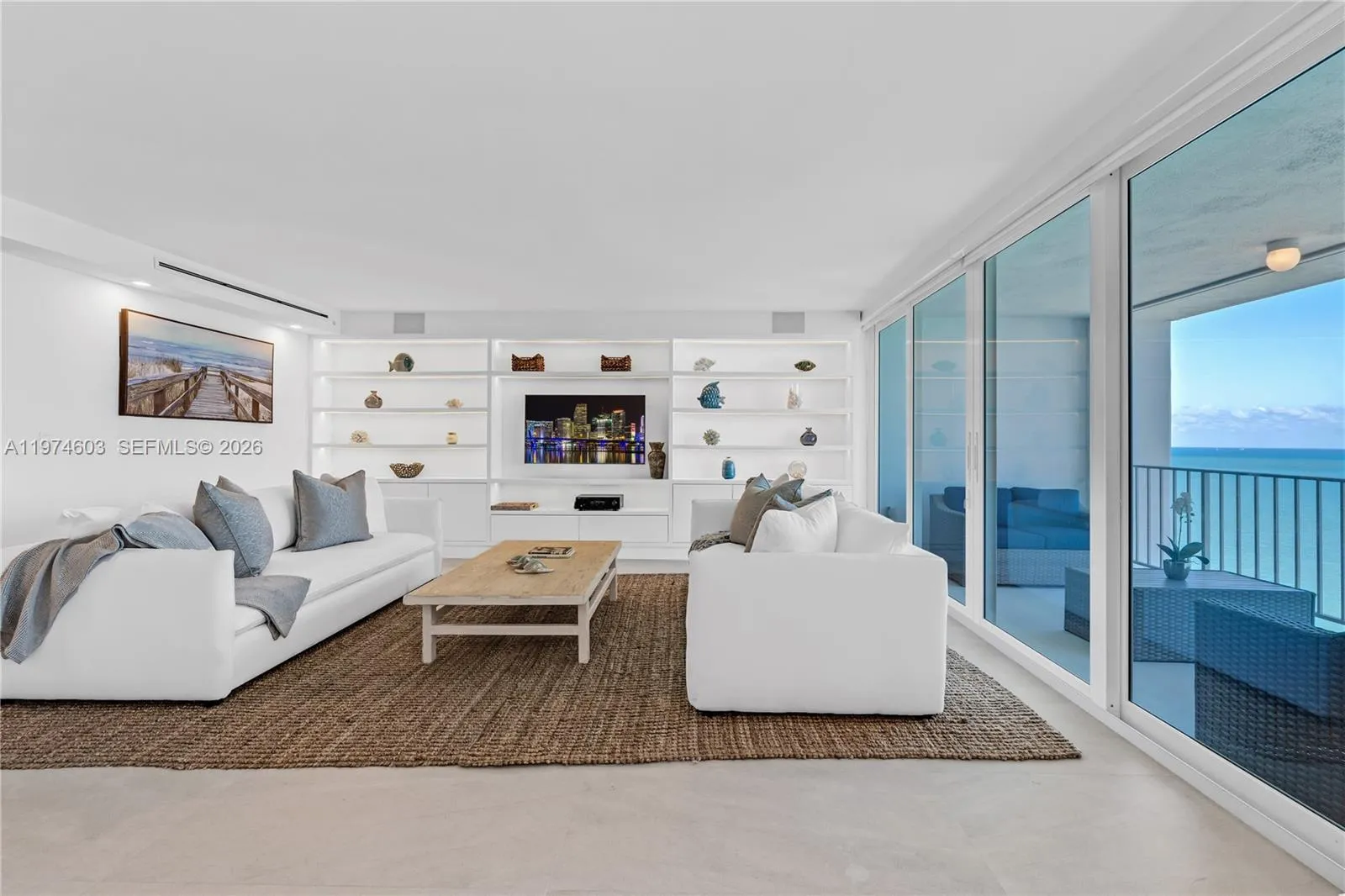 881 Ocean Dr 27d, Key Biscayne, Florida 33149, Key Biscayne, Florida 33149, 2 Bedrooms Bedrooms, ,2 BathroomsBathrooms,Residential Lease,For Rent,881 Ocean Dr 27d, Key Biscayne, Florida 33149,A11974603