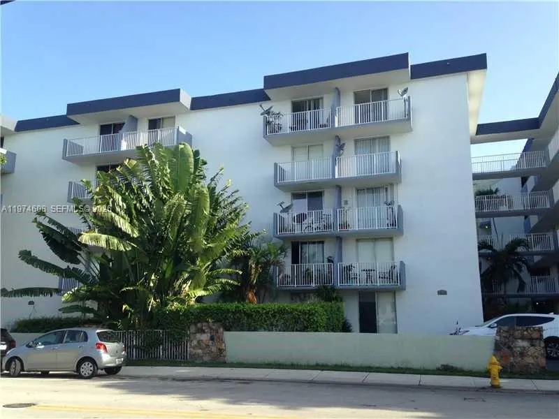 1801 S Treasure Dr 124, North Bay Village, Florida, North Bay Village, Florida 33141, 1 Bedroom Bedrooms, ,1 BathroomBathrooms,Residential Lease,For Rent,1801 S Treasure Dr 124, North Bay Village, Florida,A11974608