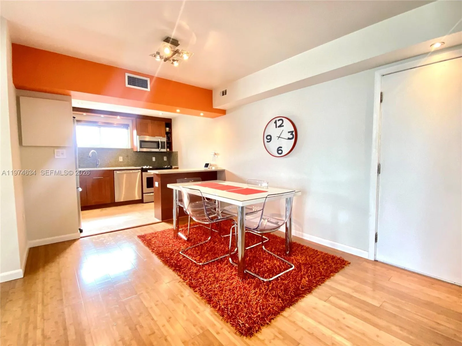 1750 James Ave 7d, Miami Beach, Florida 33139, Miami Beach, Florida 33139, 1 Bedroom Bedrooms, ,1 BathroomBathrooms,Residential Lease,For Rent,1750 James Ave 7d, Miami Beach, Florida 33139,A11974634