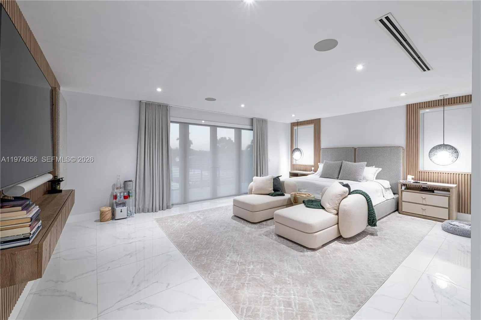 10181 Nw 27th St, Doral, Florida 33172, Doral, Florida 33172, 5 Bedrooms Bedrooms, ,5 BathroomsBathrooms,Residential,For Sale,10181 Nw 27th St, Doral, Florida 33172,A11974656