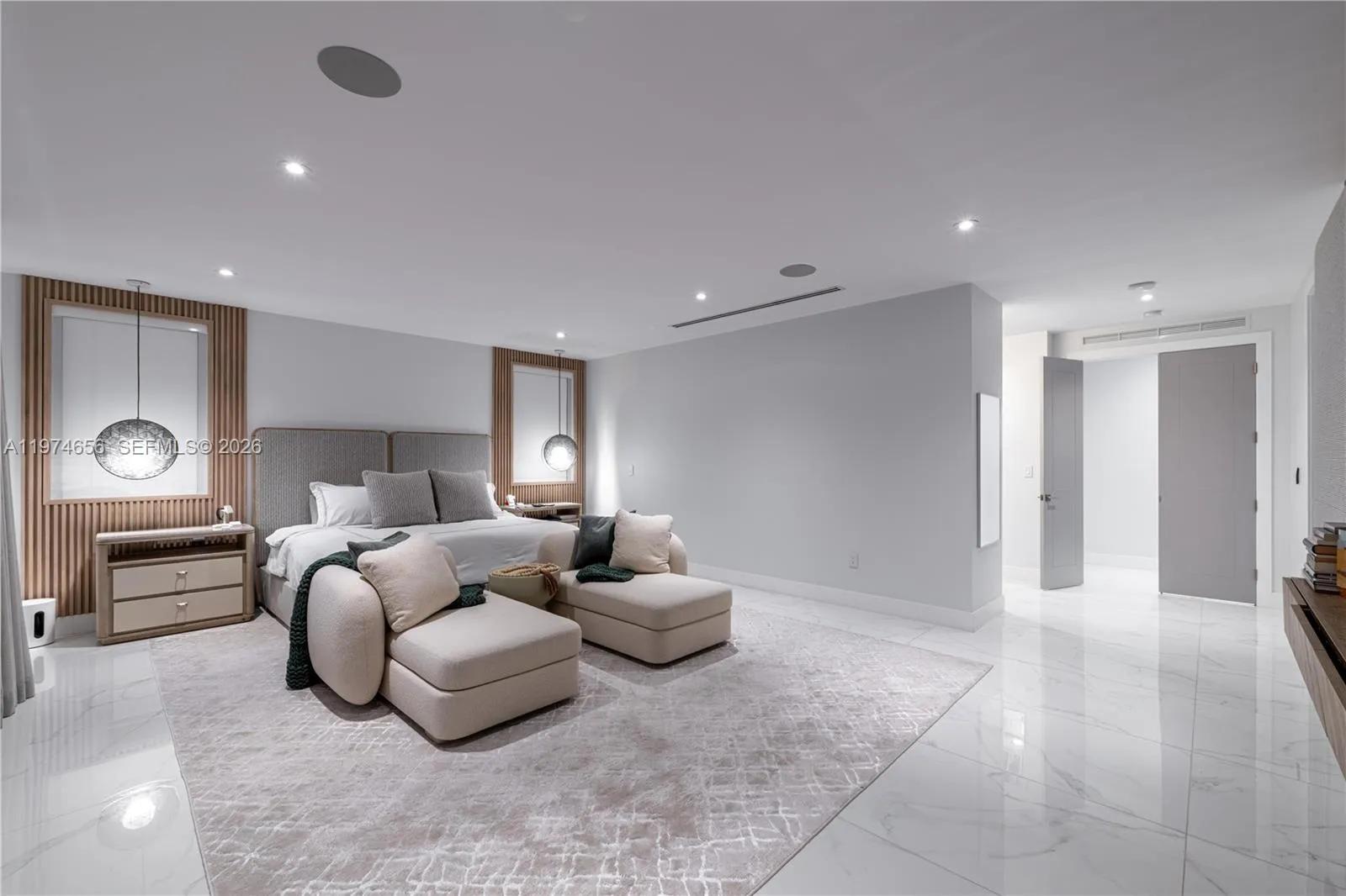 10181 Nw 27th St, Doral, Florida 33172, Doral, Florida 33172, 5 Bedrooms Bedrooms, ,5 BathroomsBathrooms,Residential,For Sale,10181 Nw 27th St, Doral, Florida 33172,A11974656