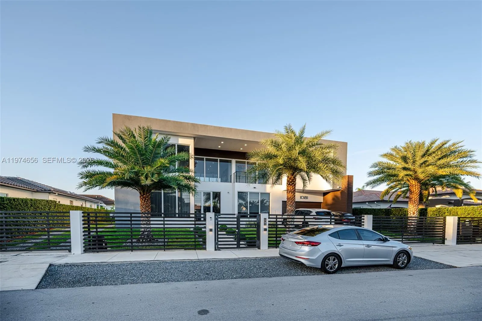 10181 Nw 27th St, Doral, Florida 33172, Doral, Florida 33172, 5 Bedrooms Bedrooms, ,5 BathroomsBathrooms,Residential,For Sale,10181 Nw 27th St, Doral, Florida 33172,A11974656