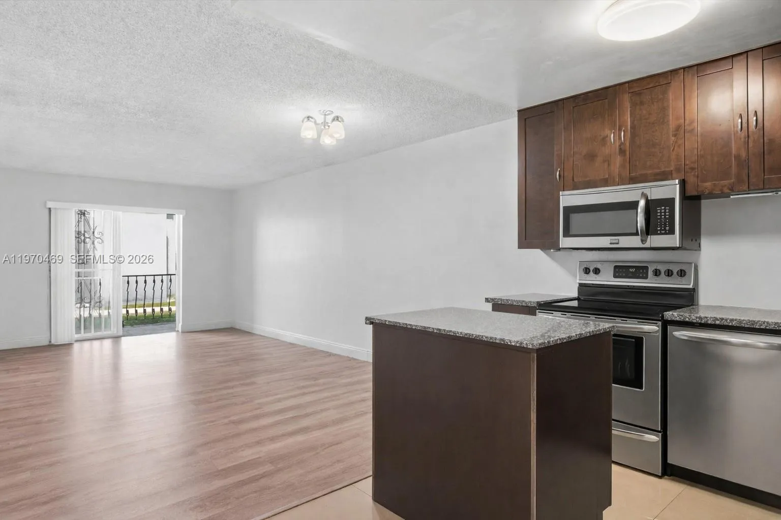 3001 Sw 2nd St 111c, Miami, Florida 33135, Miami, Florida 33135, 2 Bedrooms Bedrooms, ,1 BathroomBathrooms,Residential Lease,For Rent,3001 Sw 2nd St 111c, Miami, Florida 33135,A11970469