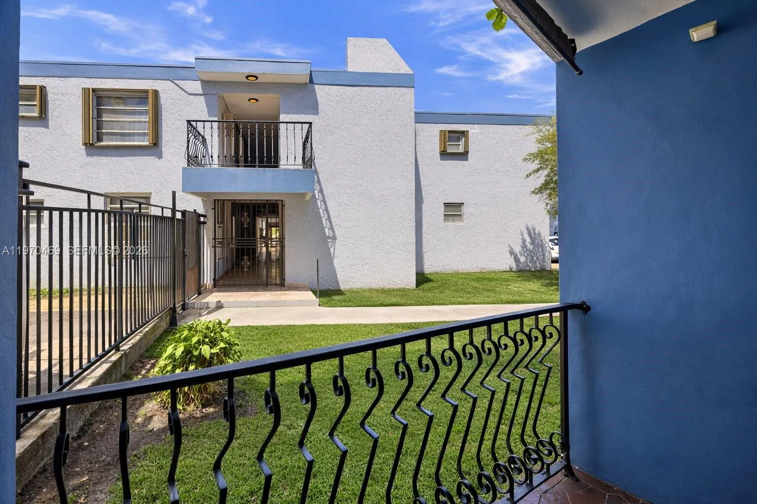 3001 Sw 2nd St 111c, Miami, Florida 33135, Miami, Florida 33135, 2 Bedrooms Bedrooms, ,1 BathroomBathrooms,Residential Lease,For Rent,3001 Sw 2nd St 111c, Miami, Florida 33135,A11970469