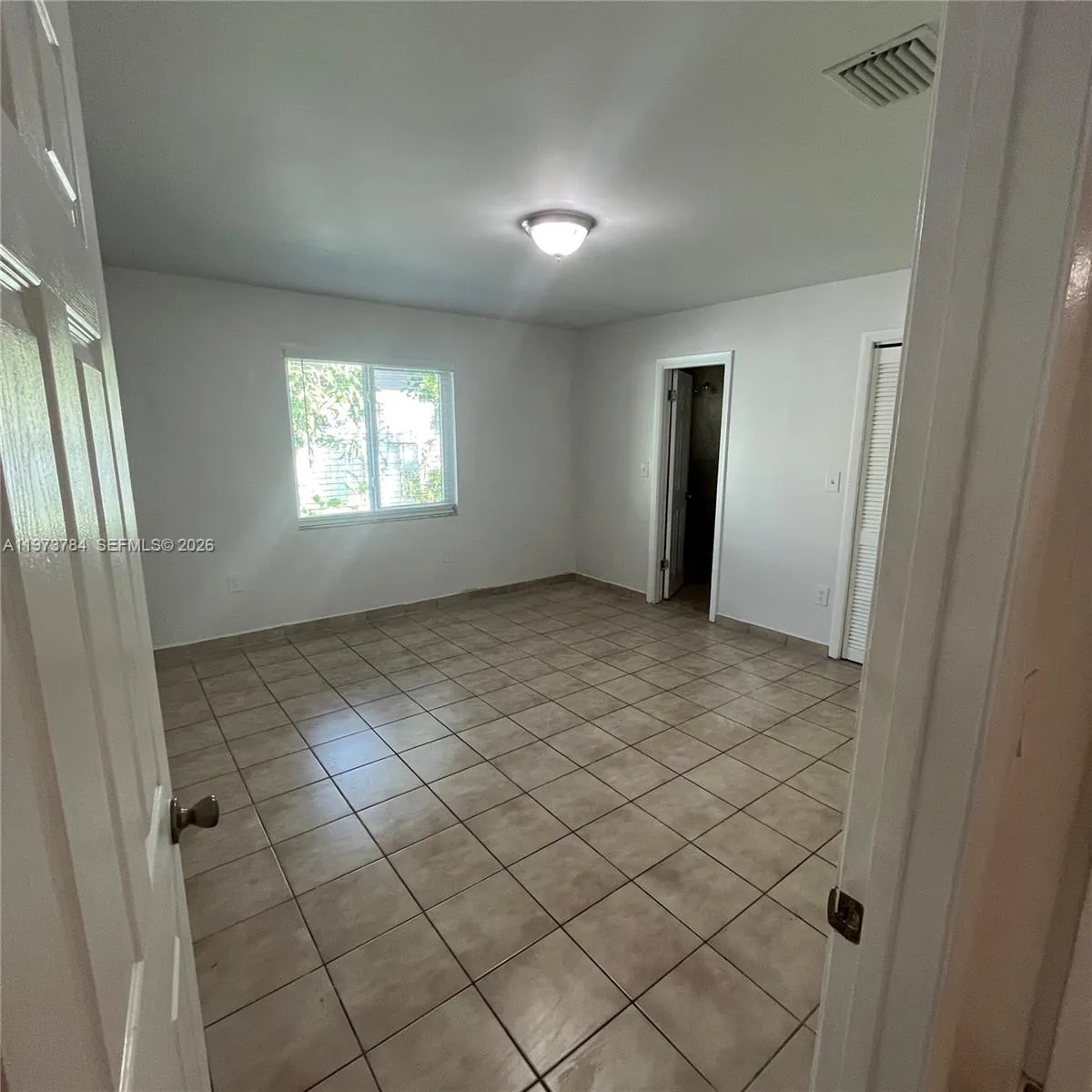 3156 Sw 16th St 3158, Miami, Florida 33145, Miami, Florida 33145, 3 Bedrooms Bedrooms, ,2 BathroomsBathrooms,Residential Lease,For Rent,3156 Sw 16th St 3158, Miami, Florida 33145,A11973784
