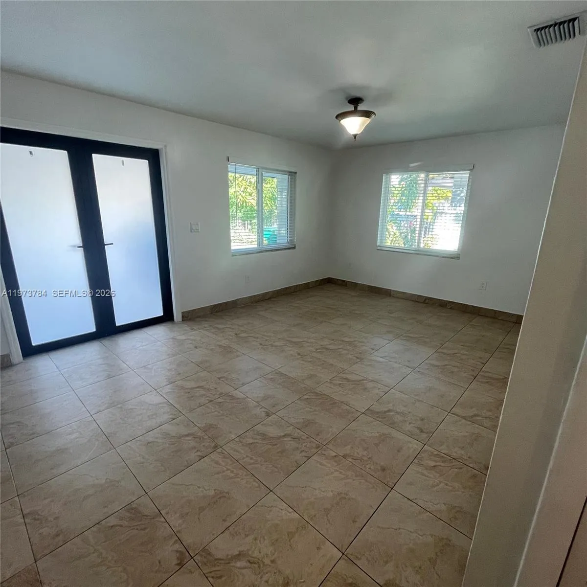 3156 Sw 16th St 3158, Miami, Florida 33145, Miami, Florida 33145, 3 Bedrooms Bedrooms, ,2 BathroomsBathrooms,Residential Lease,For Rent,3156 Sw 16th St 3158, Miami, Florida 33145,A11973784