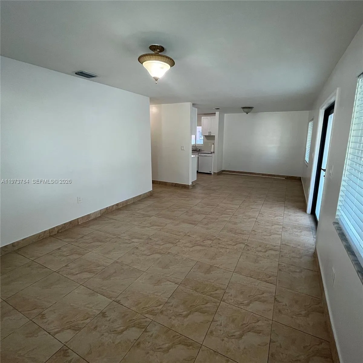 3156 Sw 16th St 3158, Miami, Florida 33145, Miami, Florida 33145, 3 Bedrooms Bedrooms, ,2 BathroomsBathrooms,Residential Lease,For Rent,3156 Sw 16th St 3158, Miami, Florida 33145,A11973784