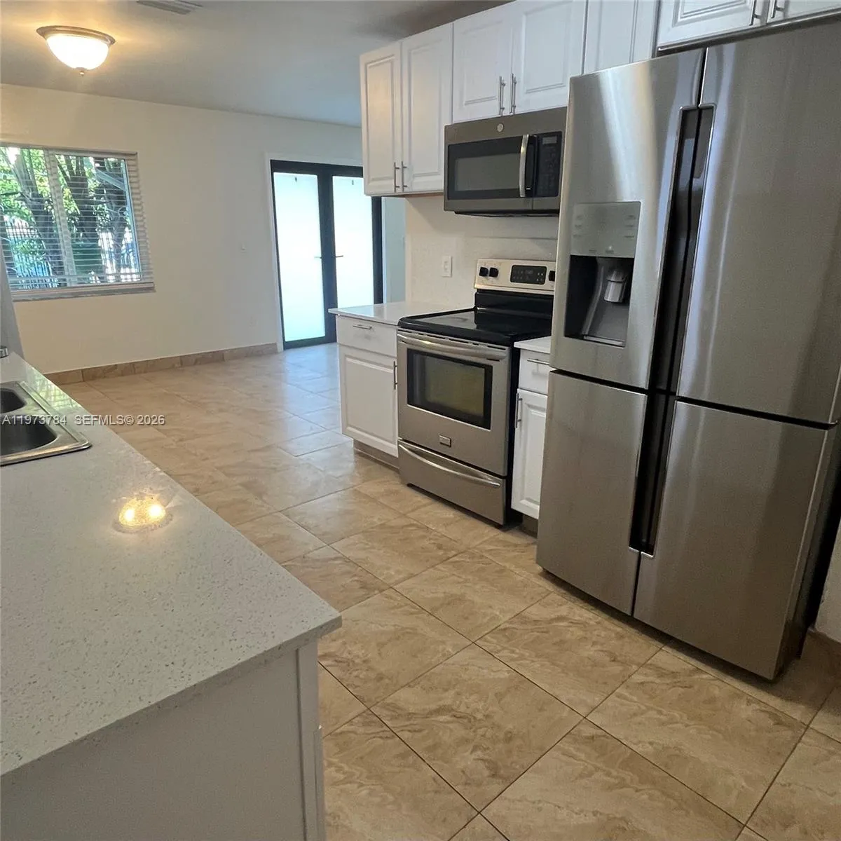 3156 Sw 16th St 3158, Miami, Florida 33145, Miami, Florida 33145, 3 Bedrooms Bedrooms, ,2 BathroomsBathrooms,Residential Lease,For Rent,3156 Sw 16th St 3158, Miami, Florida 33145,A11973784