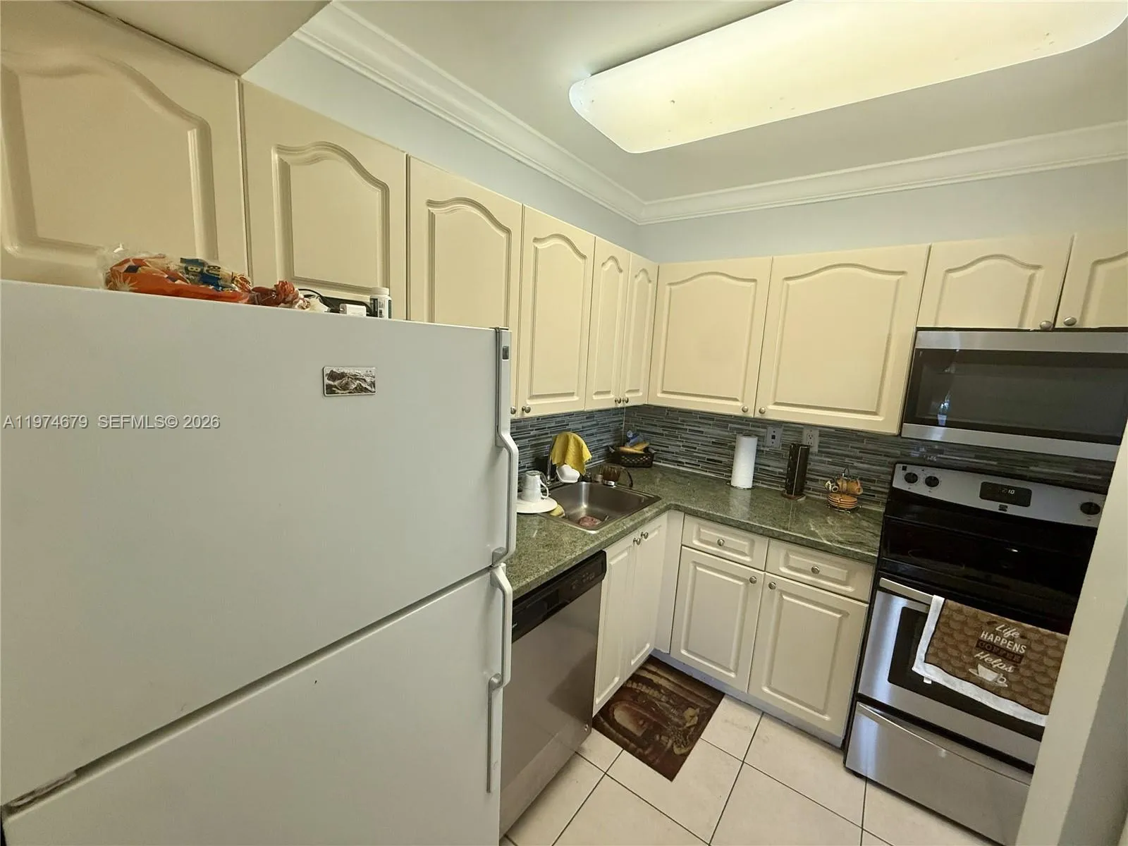 10413 N Kendall Dr B208, Miami, Florida 33176, Miami, Florida 33176, 1 Bedroom Bedrooms, ,1 BathroomBathrooms,Residential Lease,For Rent,10413 N Kendall Dr B208, Miami, Florida 33176,A11974679