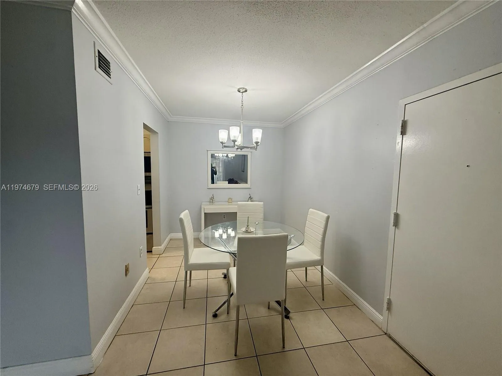 10413 N Kendall Dr B208, Miami, Florida 33176, Miami, Florida 33176, 1 Bedroom Bedrooms, ,1 BathroomBathrooms,Residential Lease,For Rent,10413 N Kendall Dr B208, Miami, Florida 33176,A11974679