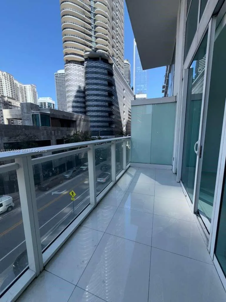 1080 Brickell Ave 303, Miami, Florida 33131, Miami, Florida 33131, 1 Bedroom Bedrooms, ,1 BathroomBathrooms,Residential Lease,For Rent,1080 Brickell Ave 303, Miami, Florida 33131,A11974700