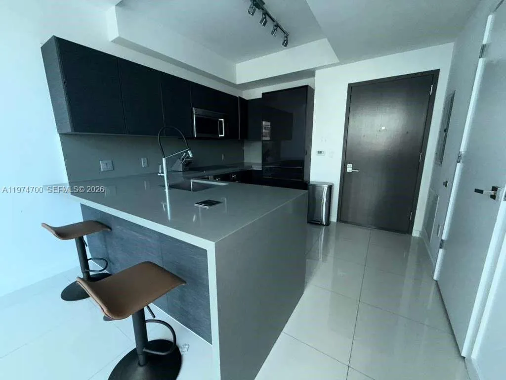 1080 Brickell Ave 303, Miami, Florida 33131, Miami, Florida 33131, 1 Bedroom Bedrooms, ,1 BathroomBathrooms,Residential Lease,For Rent,1080 Brickell Ave 303, Miami, Florida 33131,A11974700