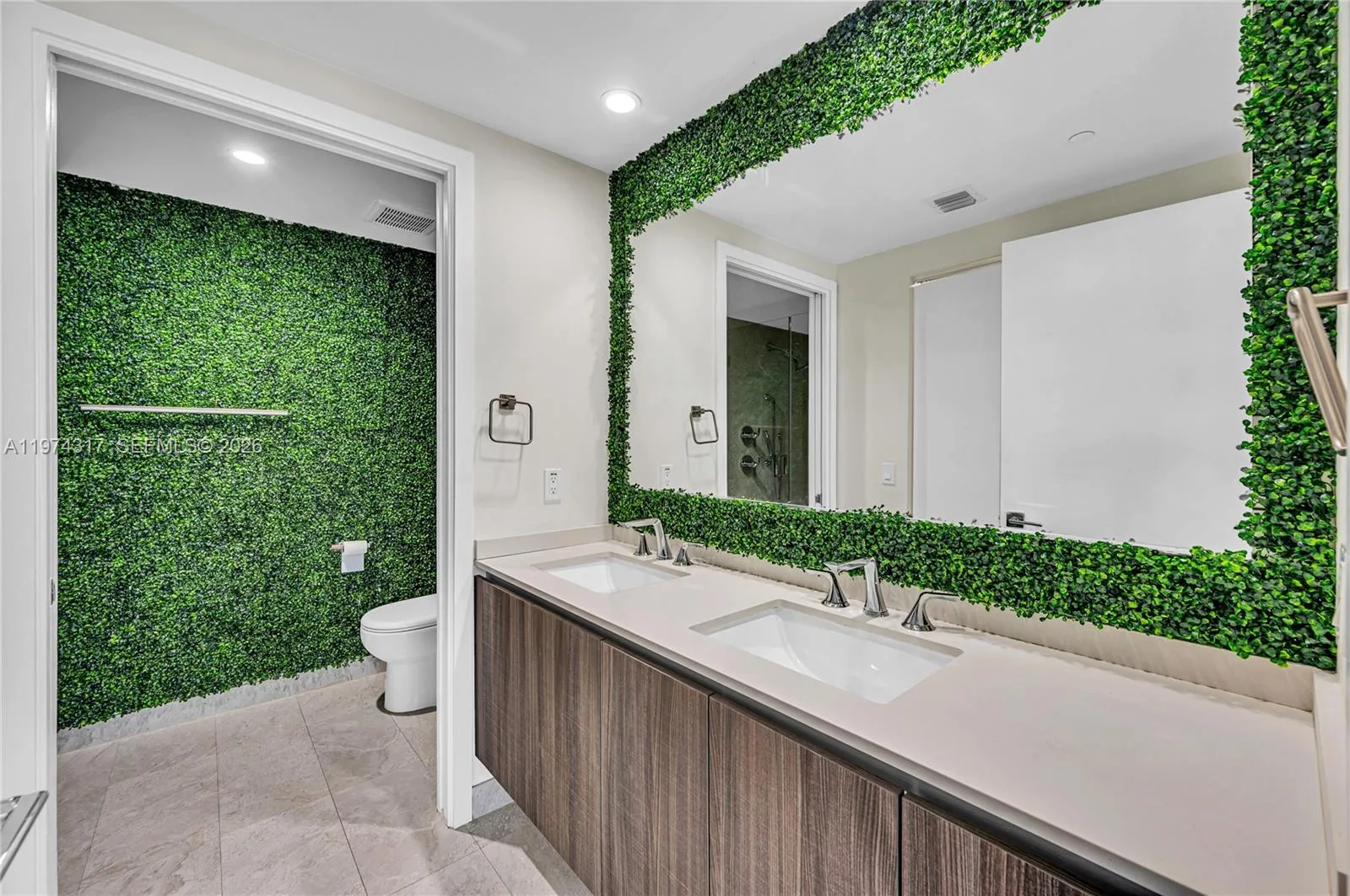 488 Ne 18th St 2403, Miami, Florida 33132, Miami, Florida 33132, 1 Bedroom Bedrooms, ,1 BathroomBathrooms,Residential Lease,For Rent,488 Ne 18th St 2403, Miami, Florida 33132,A11974317