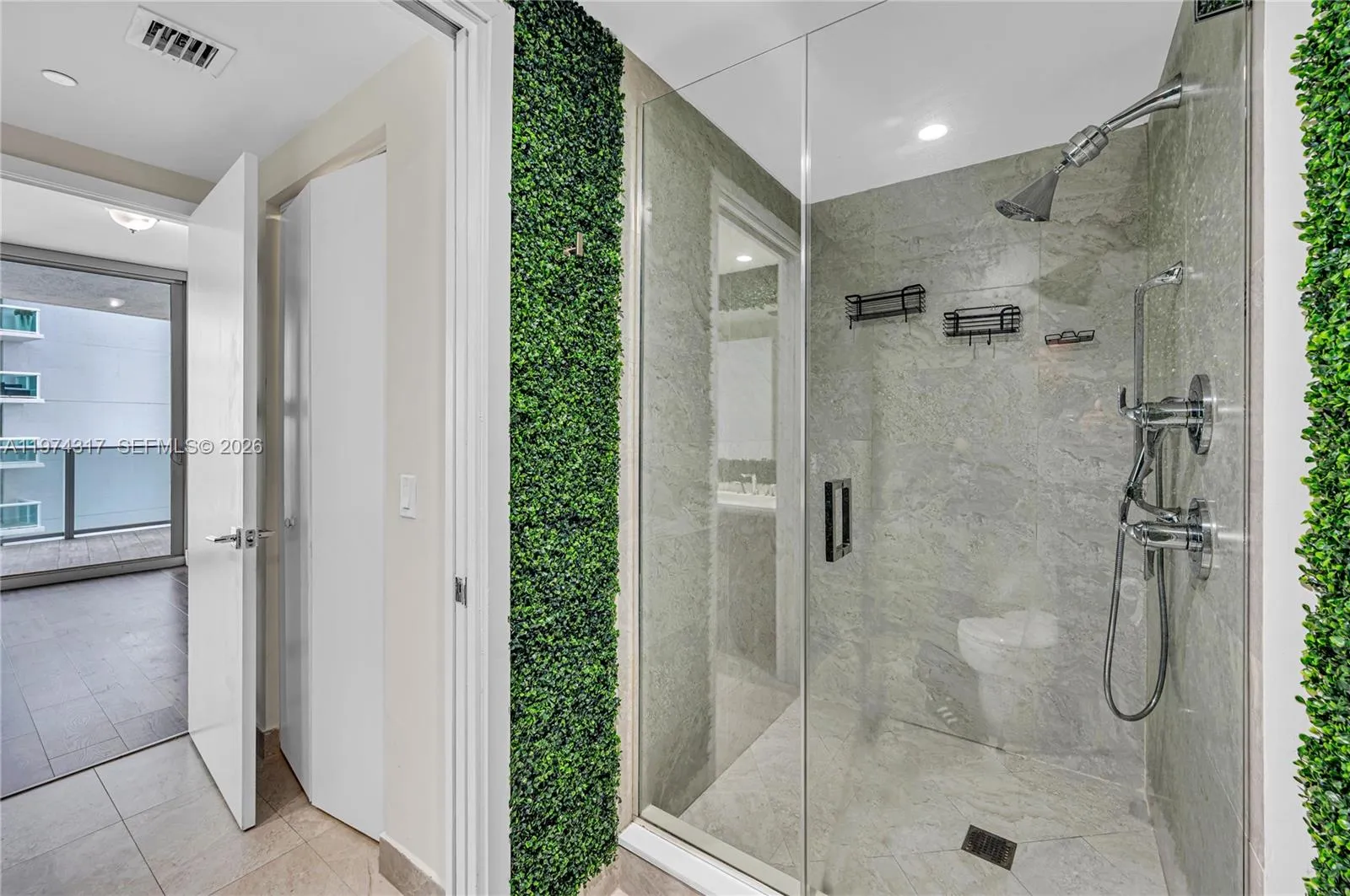 488 Ne 18th St 2403, Miami, Florida 33132, Miami, Florida 33132, 1 Bedroom Bedrooms, ,1 BathroomBathrooms,Residential Lease,For Rent,488 Ne 18th St 2403, Miami, Florida 33132,A11974317