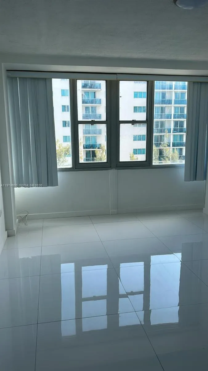 7545 E Treasure Dr 5j, North Bay Village, Florida, North Bay Village, Florida 33141, 2 Bedrooms Bedrooms, ,2 BathroomsBathrooms,Residential Lease,For Rent,7545 E Treasure Dr 5j, North Bay Village, Florida ,A11974500