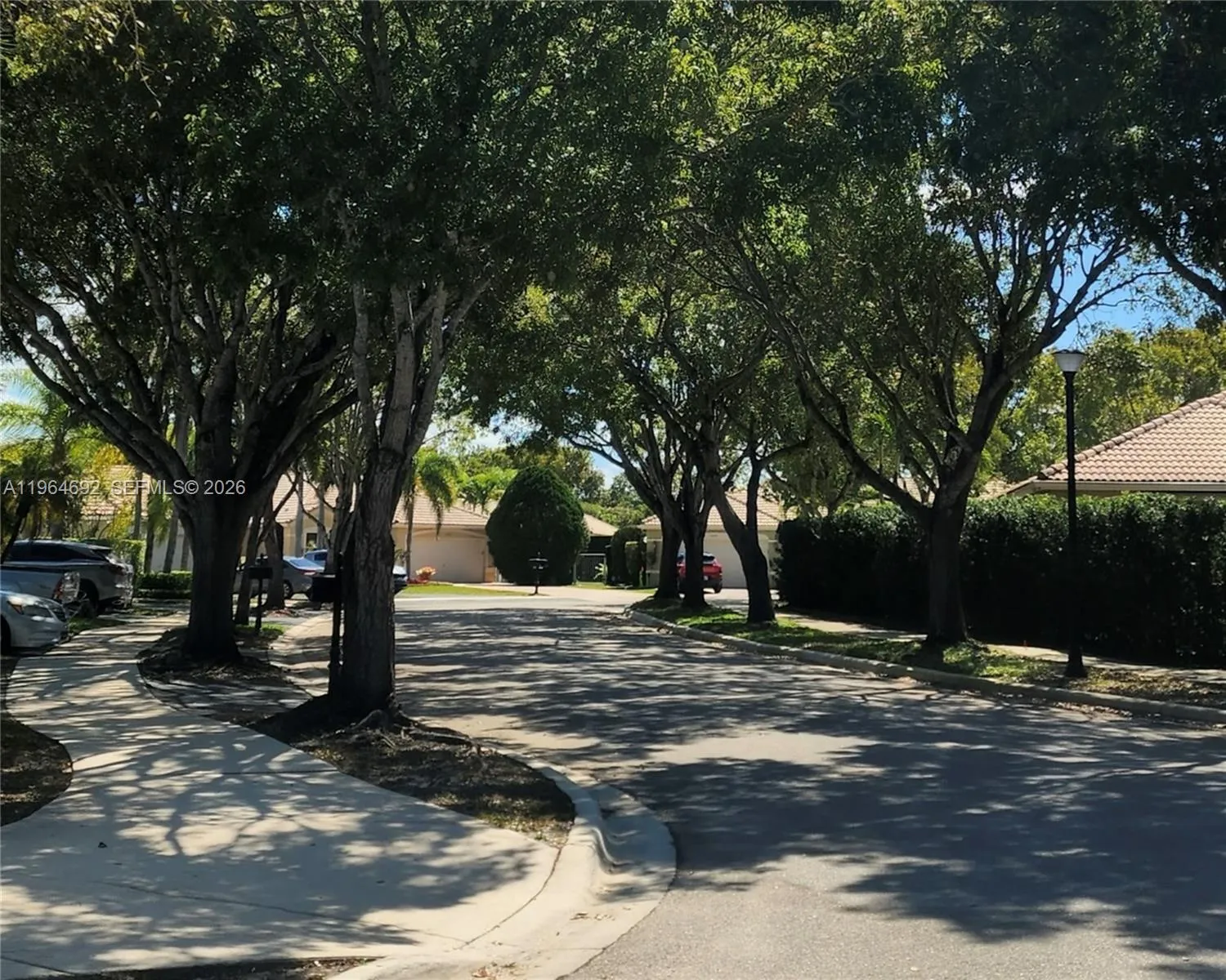 4309 Pine Ridge Ct, Weston, Florida 33331, Weston, Florida 33331, 3 Bedrooms Bedrooms, ,2 BathroomsBathrooms,Residential,For Sale,4309 Pine Ridge Ct, Weston, Florida 33331,A11964692