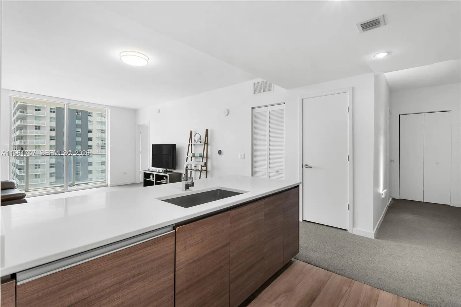 1100 S Miami Ave 1602, Miami, Florida 33130, Miami, Florida 33130, 1 Bedroom Bedrooms, ,1 BathroomBathrooms,Residential,For Sale,1100 S Miami Ave 1602, Miami, Florida 33130,A11961757