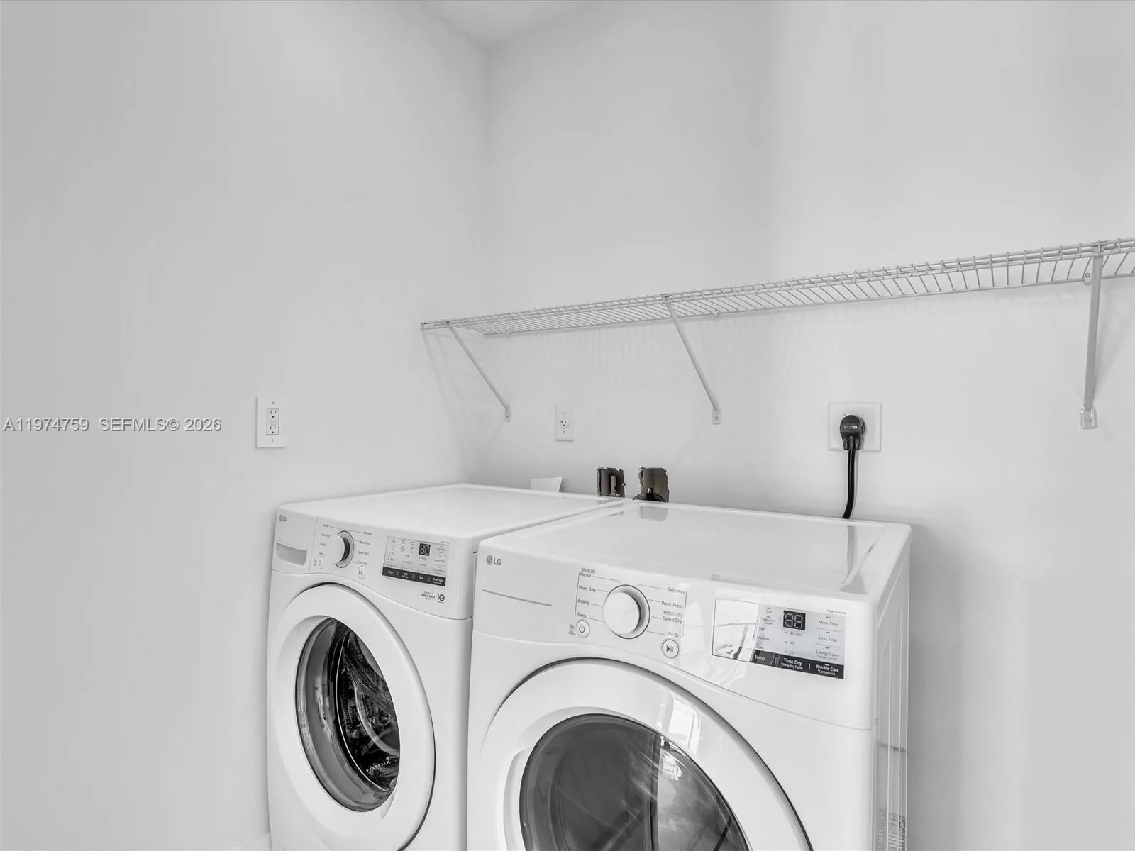 4628 Sw 32nd Ave A4, Dania Beach, Florida 33312, Dania Beach, Florida 33312, 3 Bedrooms Bedrooms, ,2 BathroomsBathrooms,Residential,For Sale,4628 Sw 32nd Ave A4, Dania Beach, Florida 33312,A11974759