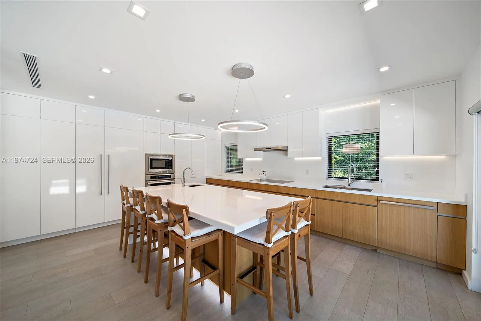 1117 Alfonso Ave, Coral Gables, Florida 33146, Coral Gables, Florida 33146, 5 Bedrooms Bedrooms, ,4 BathroomsBathrooms,Residential Lease,For Rent,1117 Alfonso Ave, Coral Gables, Florida 33146,A11974724