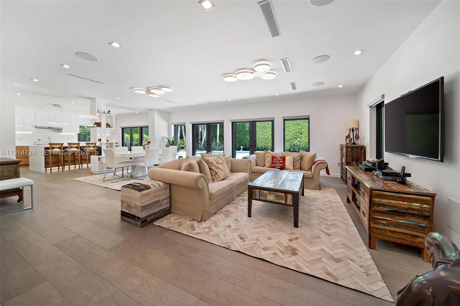 1117 Alfonso Ave, Coral Gables, Florida 33146, Coral Gables, Florida 33146, 5 Bedrooms Bedrooms, ,4 BathroomsBathrooms,Residential Lease,For Rent,1117 Alfonso Ave, Coral Gables, Florida 33146,A11974724