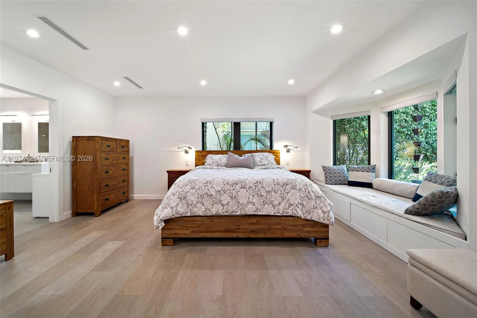 1117 Alfonso Ave, Coral Gables, Florida 33146, Coral Gables, Florida 33146, 5 Bedrooms Bedrooms, ,4 BathroomsBathrooms,Residential Lease,For Rent,1117 Alfonso Ave, Coral Gables, Florida 33146,A11974724