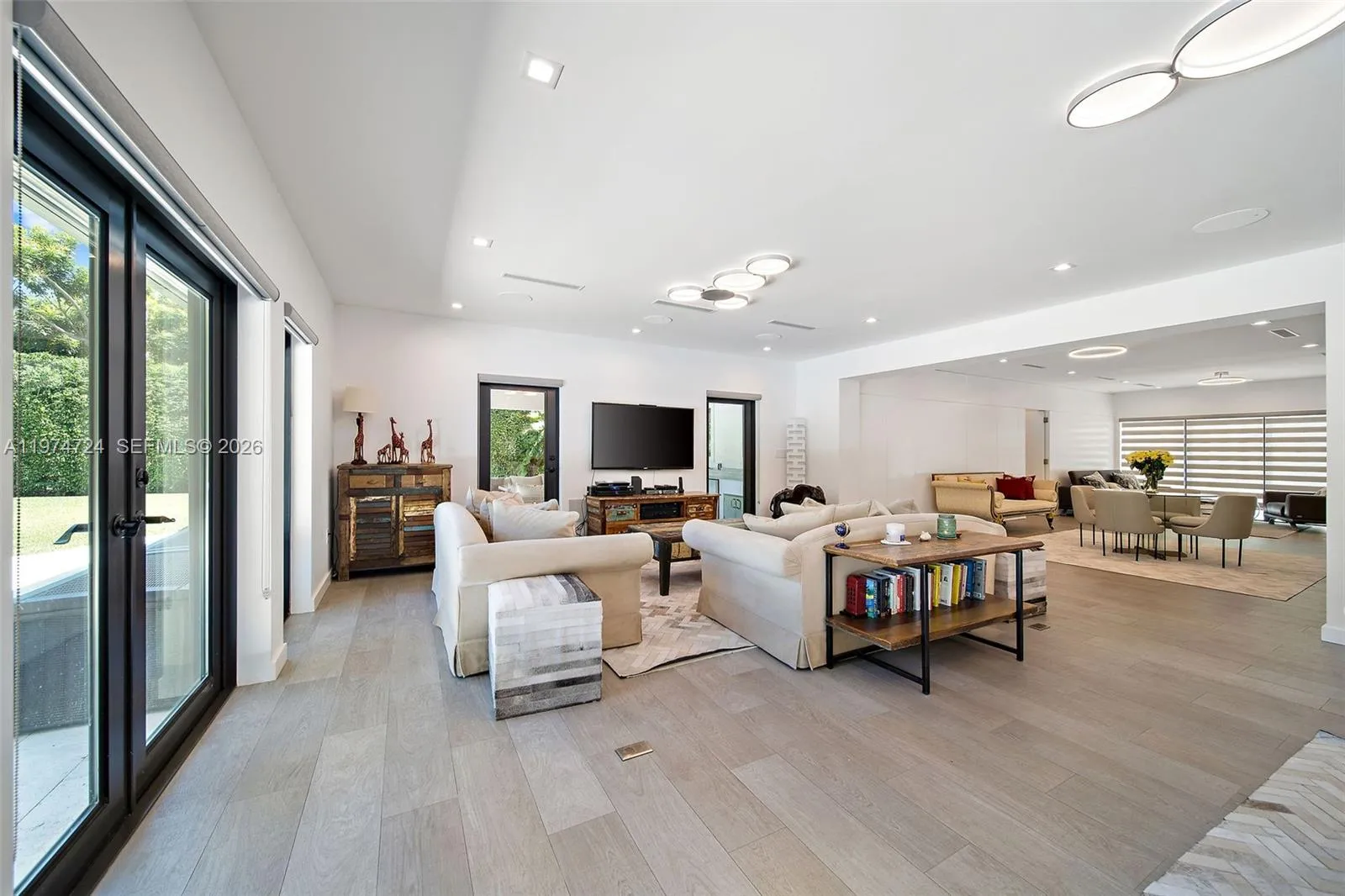 1117 Alfonso Ave, Coral Gables, Florida 33146, Coral Gables, Florida 33146, 5 Bedrooms Bedrooms, ,4 BathroomsBathrooms,Residential Lease,For Rent,1117 Alfonso Ave, Coral Gables, Florida 33146,A11974724