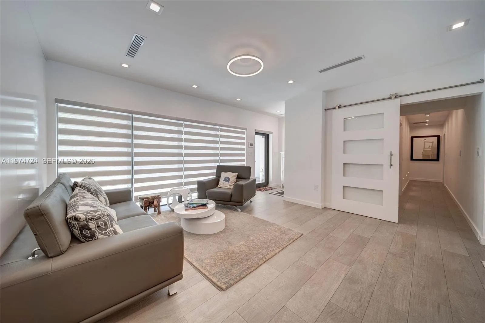 1117 Alfonso Ave, Coral Gables, Florida 33146, Coral Gables, Florida 33146, 5 Bedrooms Bedrooms, ,4 BathroomsBathrooms,Residential Lease,For Rent,1117 Alfonso Ave, Coral Gables, Florida 33146,A11974724